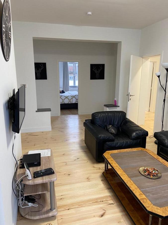 Modern Apartment Third Floor Brussels Exterior photo